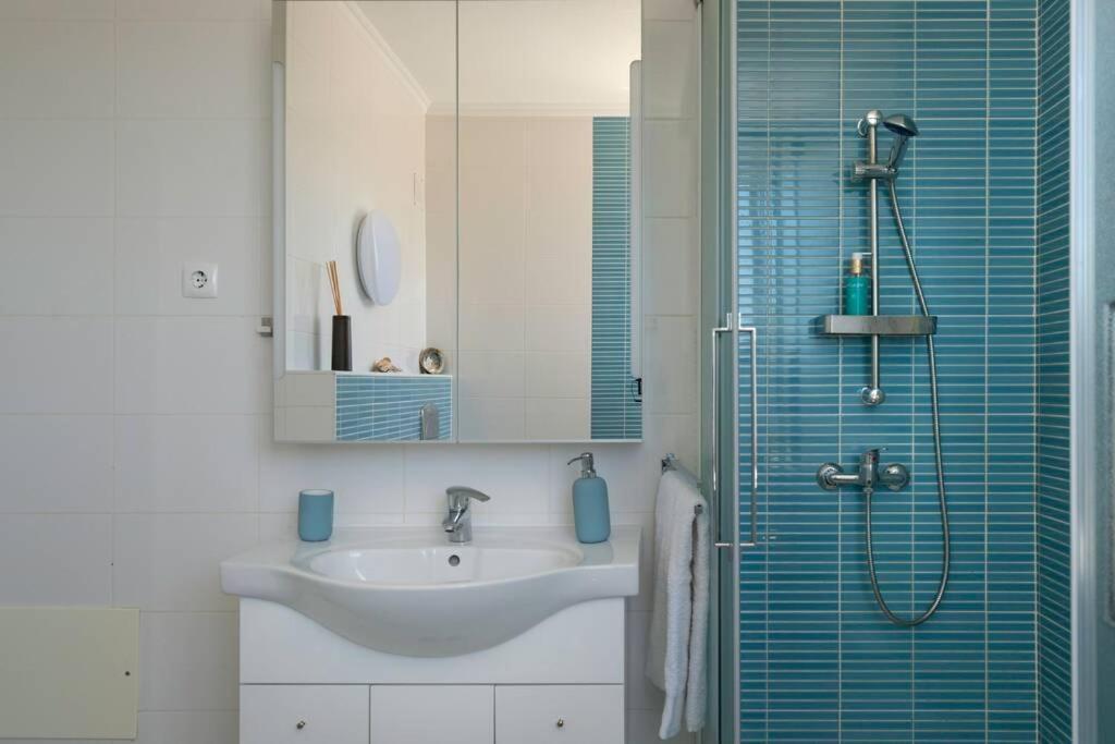 Front Beach Apartment بورتيماو المظهر الخارجي الصورة